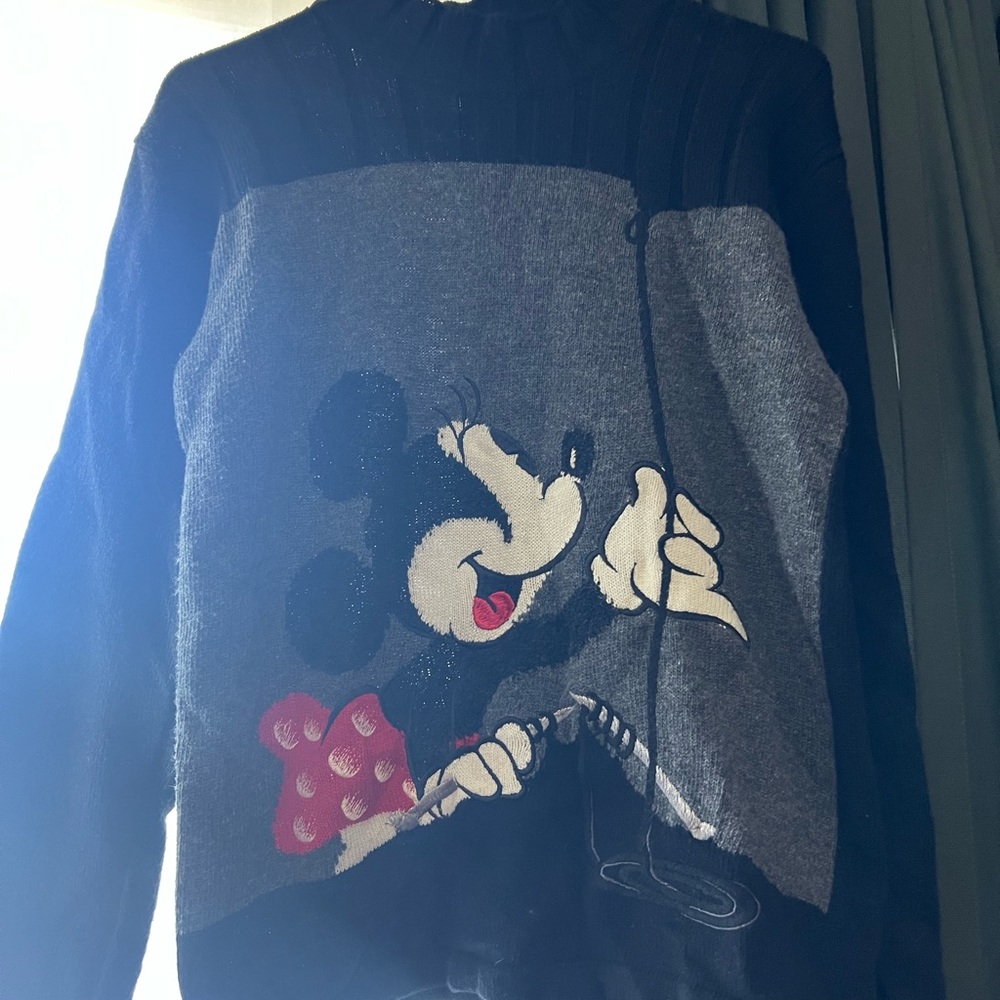 Iceberg Black and Gray Zip-Up Sweater with Character Design